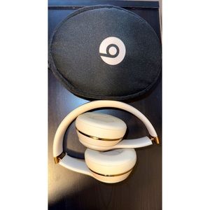 Wireless Beats Solo 3